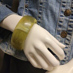 Round Bulky Marbled Green Bangle Bracelet Womens XL Size